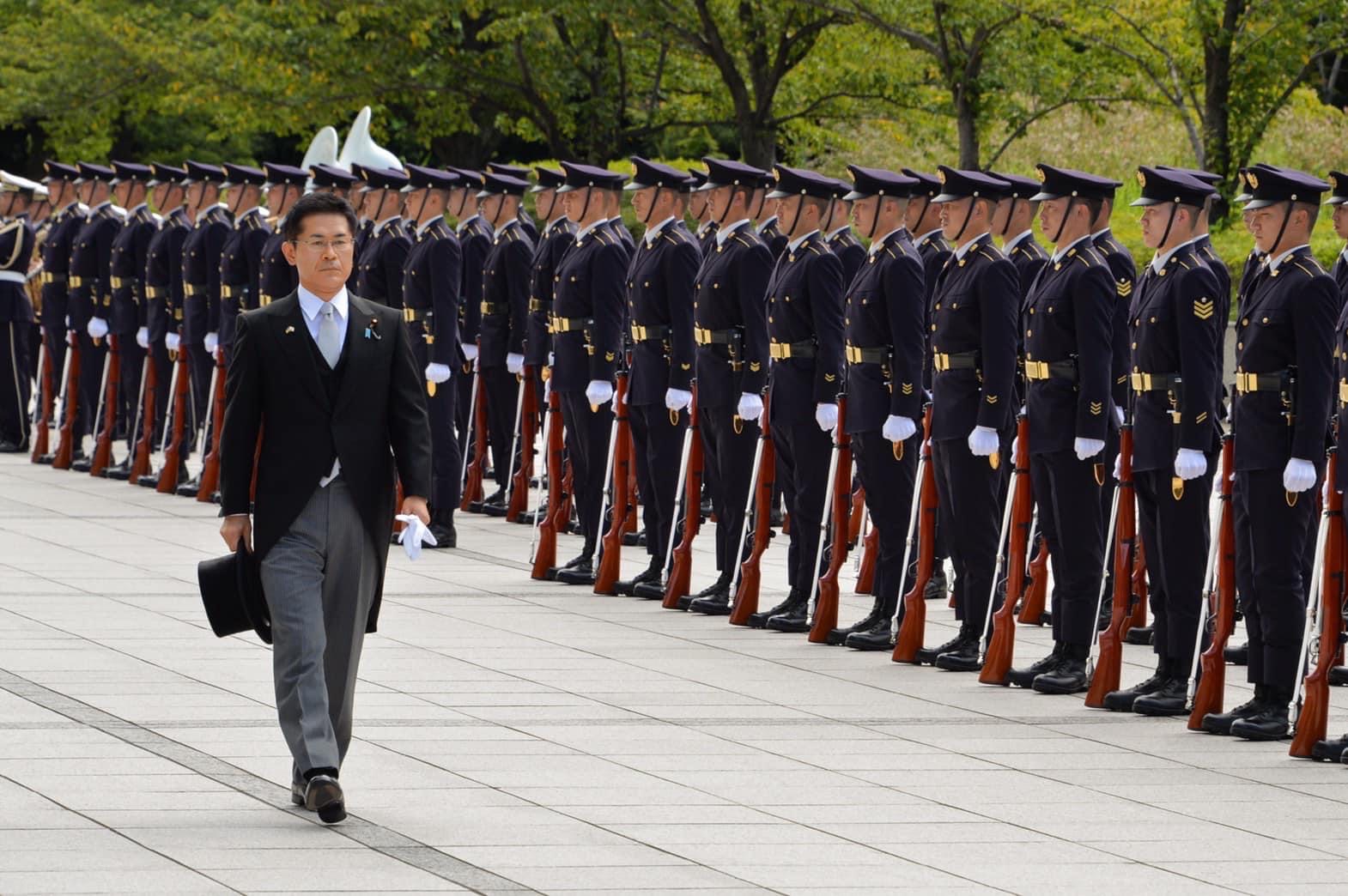 儀仗隊による栄誉礼 | 木村次郎公式ホームページ